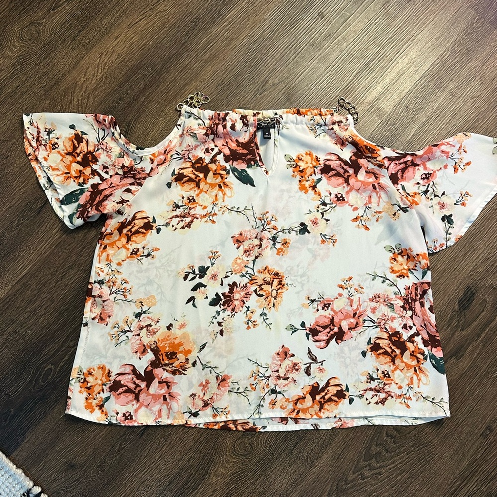 Floral Cold Shoulder Blouse